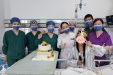 国庆假期，第二急诊ICU传来《生日歌》……