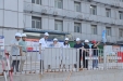 院领导赴在建医技楼工程施工一线开展夏季慰问