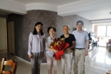 医师节 | 我院走访慰问退休老专家代表
