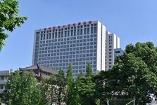 【交汇点新闻】全国首家！徐州医科大学附属医院上线“医保云陪诊” 实现医保就医全流程线上闭环管理